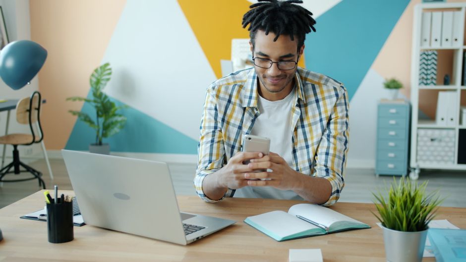 Freelance sans diplôme : la méthode qui marche en 2026